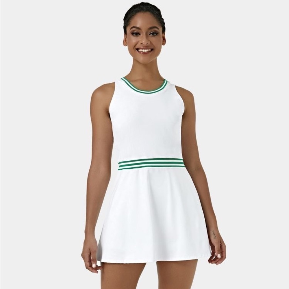 𝅺HALARA Everyday Colourful Air activity Dress - size medium